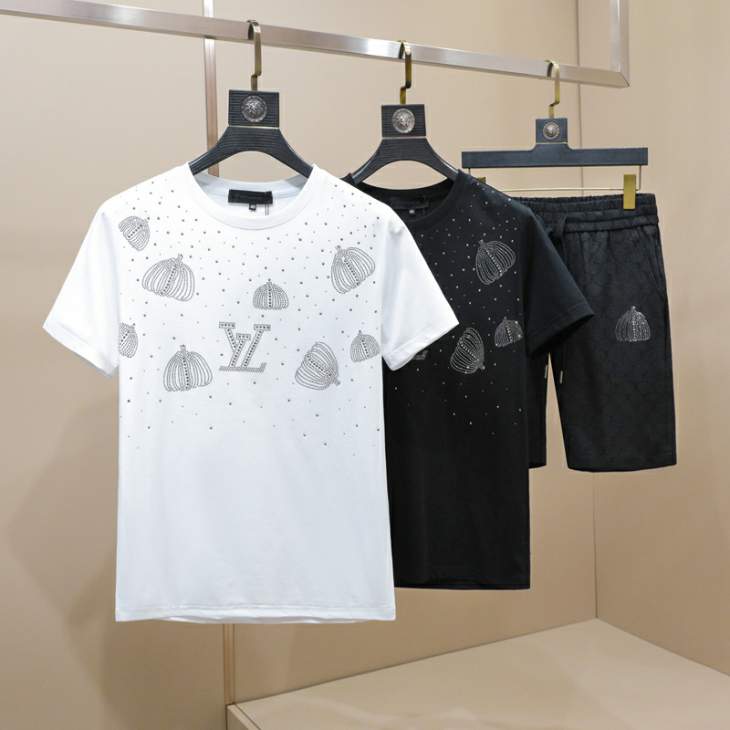 Picture of LV Shirt Pant Suits _SKULVM-4XL12yr42123460